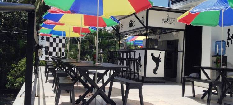 RedDoorz @ Western Highway Lodge Hotel图片