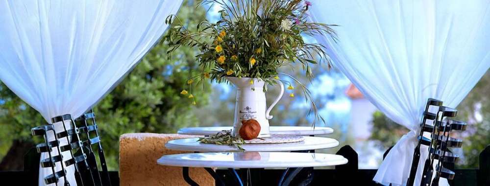 Hotel LedraOver view