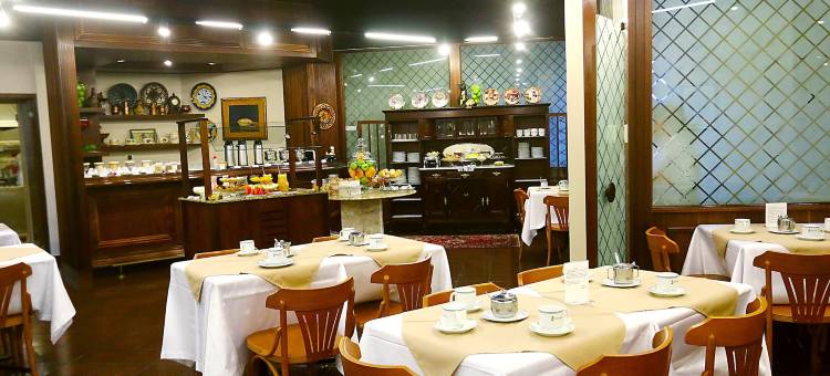 乡村酒店(Village Hotel)图片