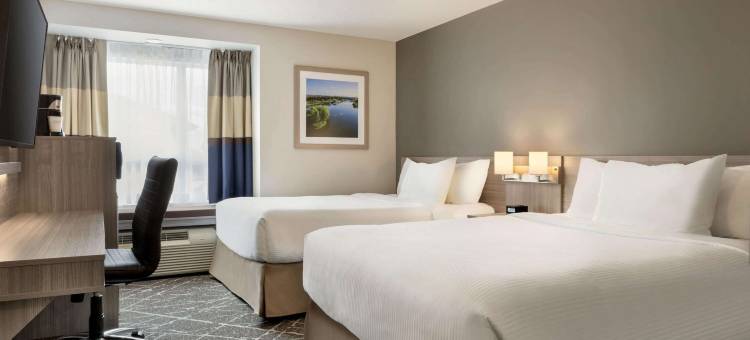 Microtel Inn & Suites by Wyndham Lloydminster图片