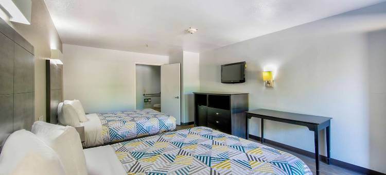 阿林顿6号汽车旅馆(Motel 6 Arlington, TX)图片