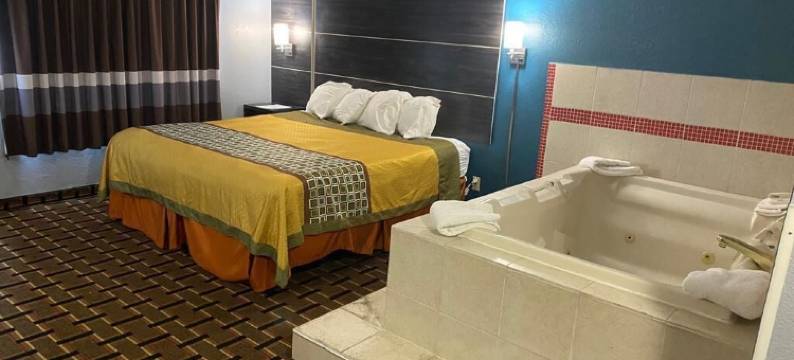 法里巴尔特城镇套房酒店(Faribault Hometown Inn & Suites)图片