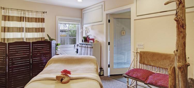 米拉马尔海滩龙柏酒店(Cypress Inn on Miramar Beach)图片