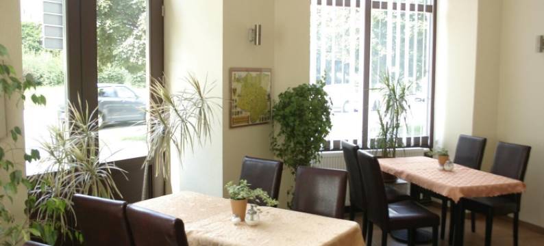 丽萨科沃斯基宾馆(Gästehaus Lisakowski Pension am Brautwiesenpark)图片