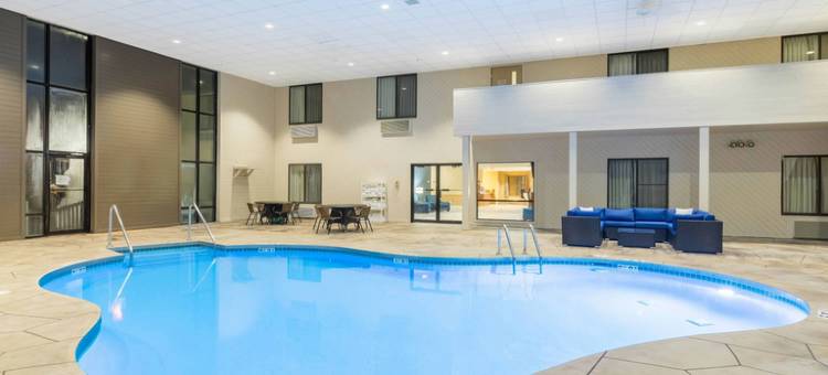 彭萨科拉 NAS 区温德姆速 8 汽车旅馆(Super 8 by Wyndham Pensacola Nas Area)图片