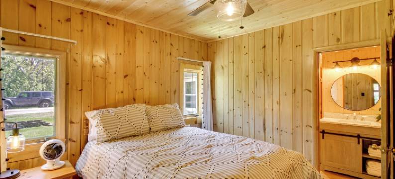 哈肯萨克的十英里湖滨度假屋(Hackensack Waterfront Retreat on Tenmile Lake)图片