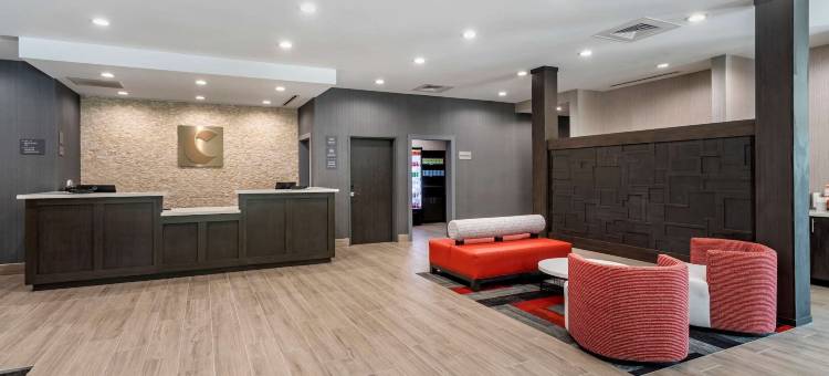 舒适套房酒店(Comfort Inn & Suites)图片