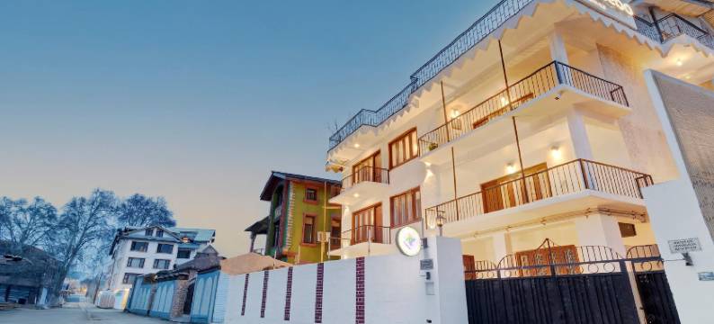 Treebo 维塔斯塔别墅(Treebo Vitasta Villa)图片