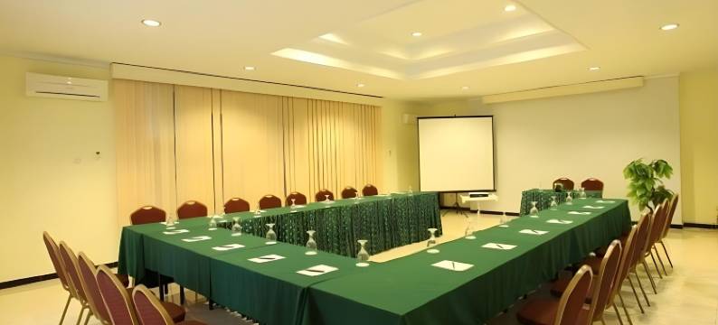 加札马达大学俱乐部(Gadjah Mada University Club)图片