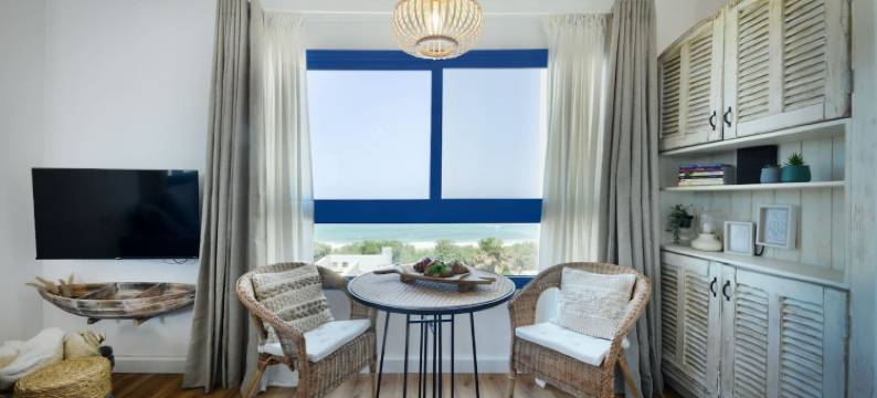 Authentic Beachfront Apartment图片