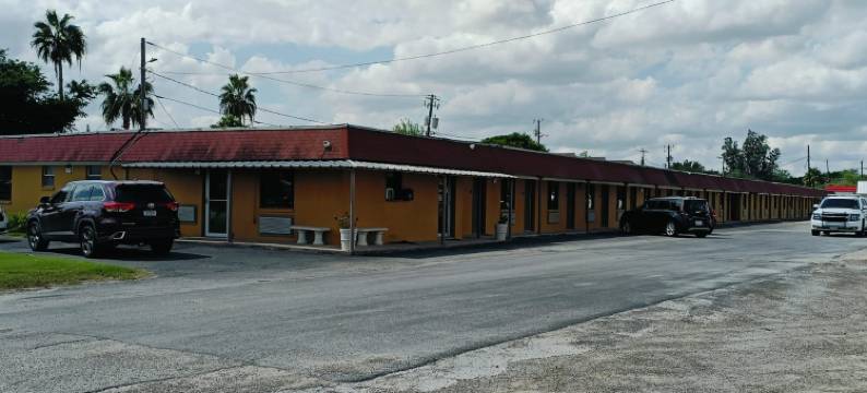 OYO经济旅馆爱丁堡281号公路(Budget Inn By OYO Edinburg Hwy 281)图片