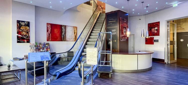 柏林选帝侯大街广场尊享酒店(PLAZA Premium Berlin Kurfürstendamm)图片