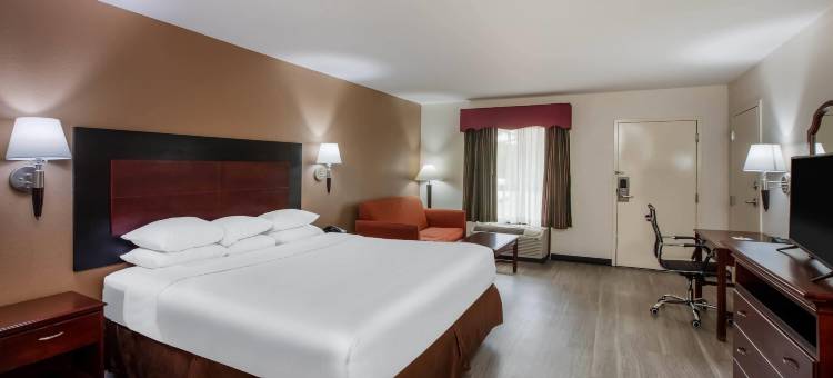 泰勒戴斯套房酒店(Days Inn & Suites by Wyndham Tyler)图片