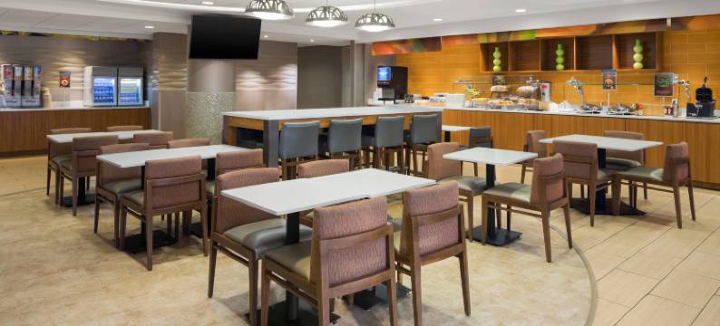 费拉格尔斯塔夫万豪SpringHill酒店(SpringHill Suites Flagstaff)图片