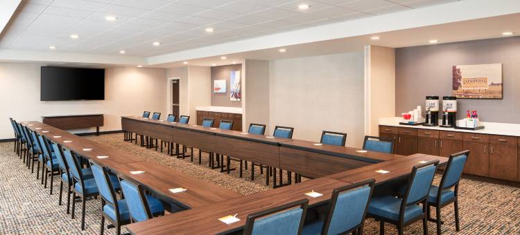 克莱维斯顿欢朋酒店(Hampton Inn Clewiston)图片