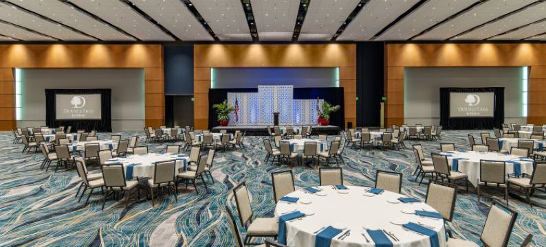 希尔顿逸林会议酒店(DoubleTree by Hilton Cedar Rapids Convention Complex)图片