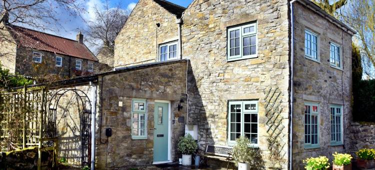 Cottage in Bellerby with Private Hot Tub图片