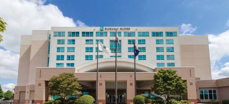 希尔顿波特兰机场大使套房酒店(Embassy Suites by Hilton Portland Airport)图片