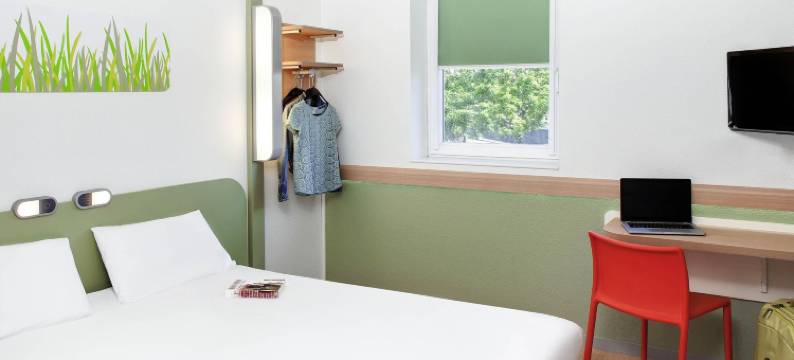 宜必思快捷克莱蒙费朗中心蒙特弗尔朗酒店(Ibis Budget Clermont-Ferrand Centre Montferrand)图片