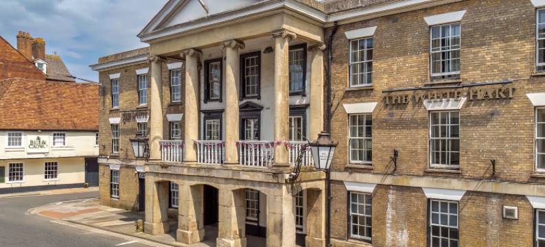 索尔兹伯里怀特哈特美居酒店公寓(Mercure Salisbury White Hart Hotel & Apartments)图片