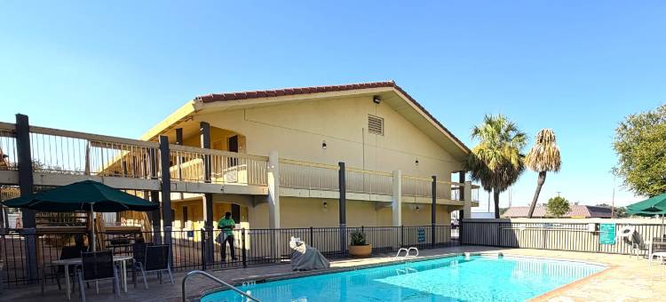 圣安东尼奥I-35瑞特曼路拉昆塔温德姆酒店(La Quinta Inn by Wyndham San Antonio I-35 N at Rittiman Rd)图片