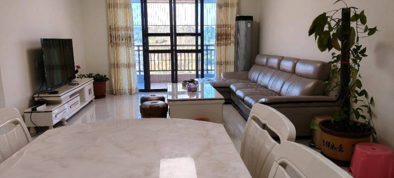 丰顺碧桂园温馨舒适公寓(幸福里三街分店)图片