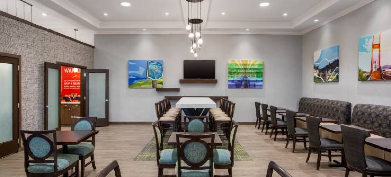 希尔顿欢朋酒店-坎卢普斯(Hampton Inn by Hilton Kamloops)图片