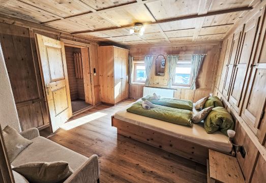 Apart 14 Hotel Overview