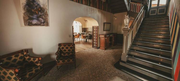 Logis酒店 & 拉巴尔热康养城堡(Logis Hôtel & Bien Être Château de La Barge)图片