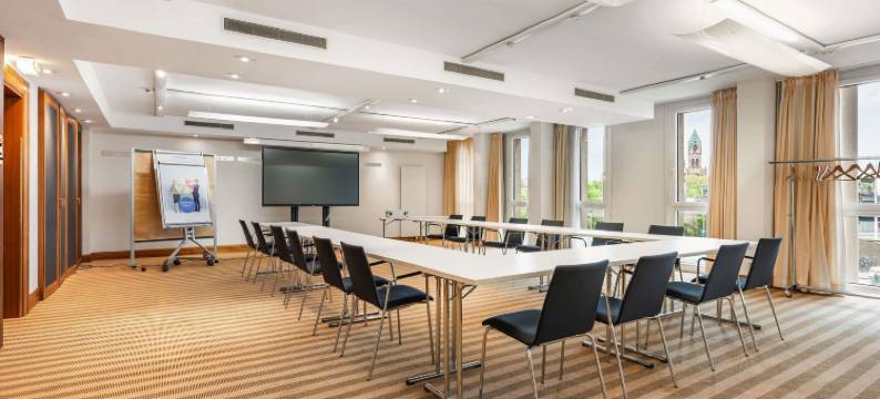 弗赖堡音乐厅诺富特酒店(Novotel Freiburg am Konzerthaus)图片