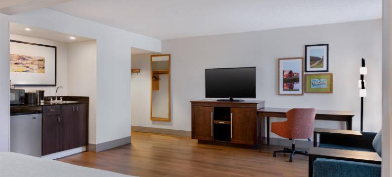 希尔顿欢朋酒店-南山(Hampton Inn South Hill)图片