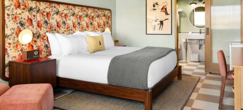 到达阿尔伯克基(Arrive Albuquerque)图片