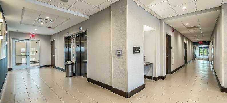 豪威尔欢朋套房酒店(Hampton Inn & Suites Howell)图片