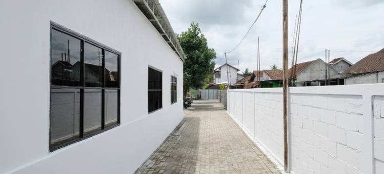 Kinara Homestay RedPartner Near Sleman City Hall图片