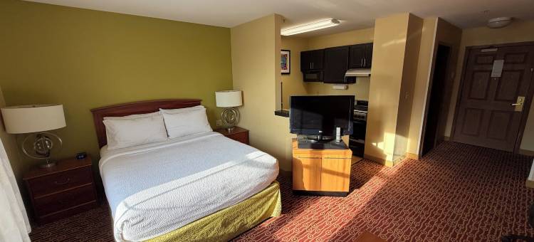 布卢明顿TownePlace Suites酒店(TownePlace Suites by Marriott Bloomington)图片