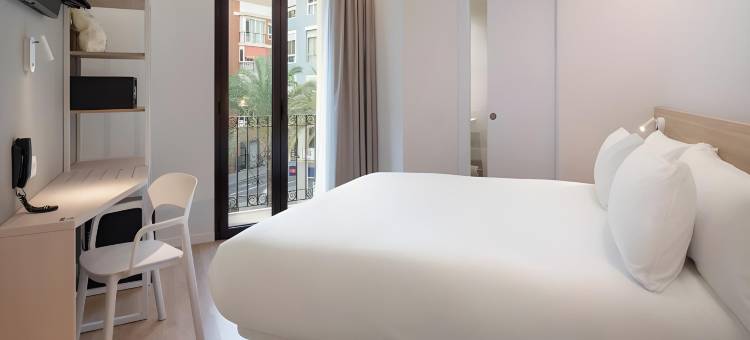 民宿 阿利坎特 中心(B&B HOTEL Alicante Centro)图片