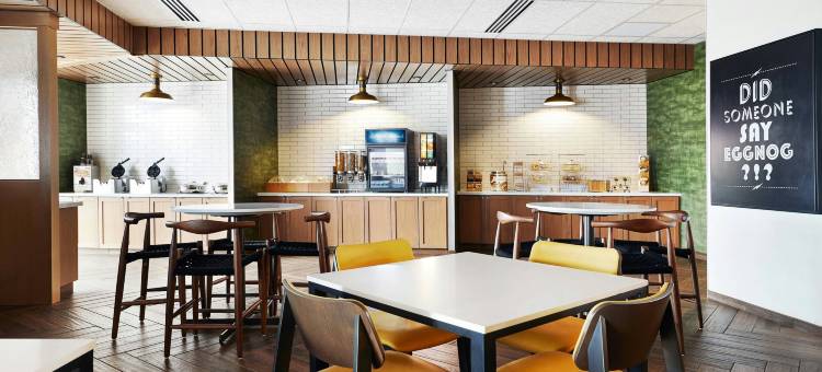 希博伊根万枫酒店及套房(Fairfield Inn & Suites Sheboygan)图片