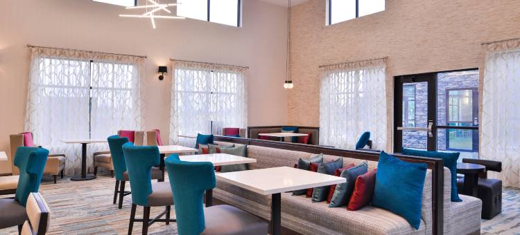 德梅因机场Homewood Suites by Hilton(Homewood Suites by Hilton - des Moines Airport)图片