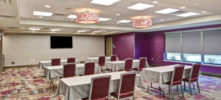 KCI机场希尔顿惠庭酒店(Home2 Suites by Hilton - Kansas City Airport)图片