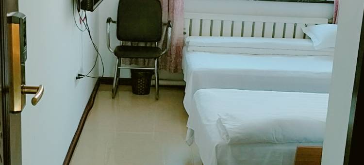 根河市满归镇暖冬宾馆图片