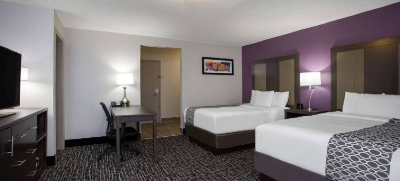 罗阿诺克塞勒姆拉昆塔温德姆酒店(La Quinta Inn & Suites by Wyndham Roanoke Salem)图片