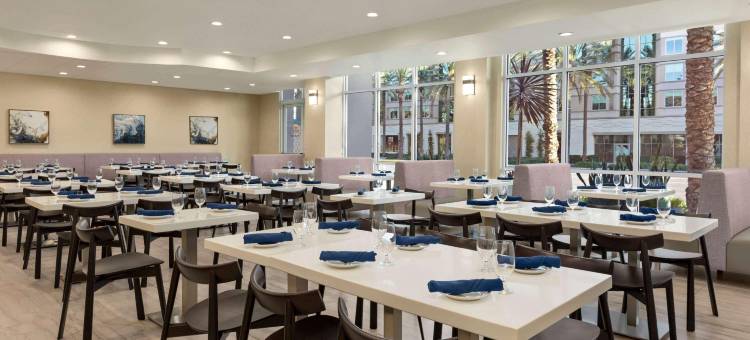 阿纳海姆温德姆酒店(Wyndham Anaheim)图片