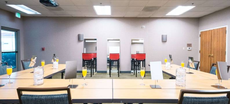 卡马里奥酒店(Sonesta Select Camarillo)图片