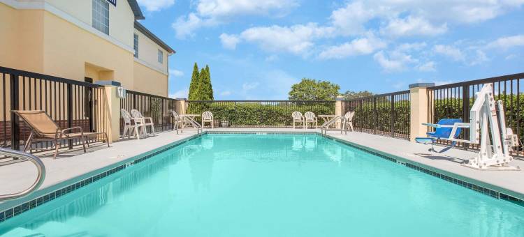 林肯戴斯酒店(Days Inn by Wyndham Lincoln)图片