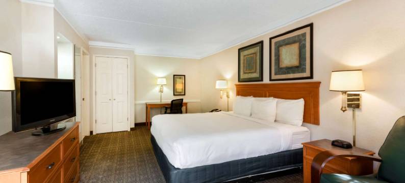 伯锡尔城拉昆塔温德姆酒店(La Quinta Inn by Wyndham Bossier City)图片