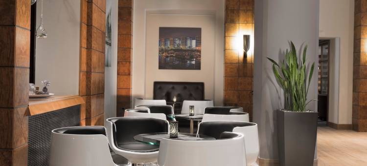 杜伊斯堡霍夫温德姆酒店(Wyndham Duisburger Hof)图片