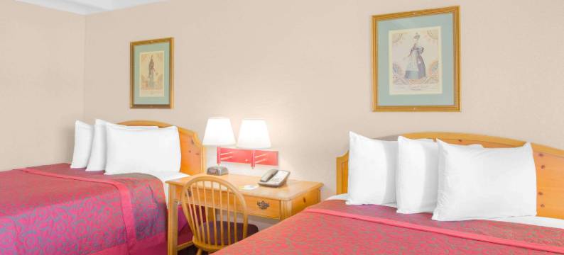 塔拉哈西大学中心戴斯酒店(Days Inn by Wyndham Tallahassee University Center)图片