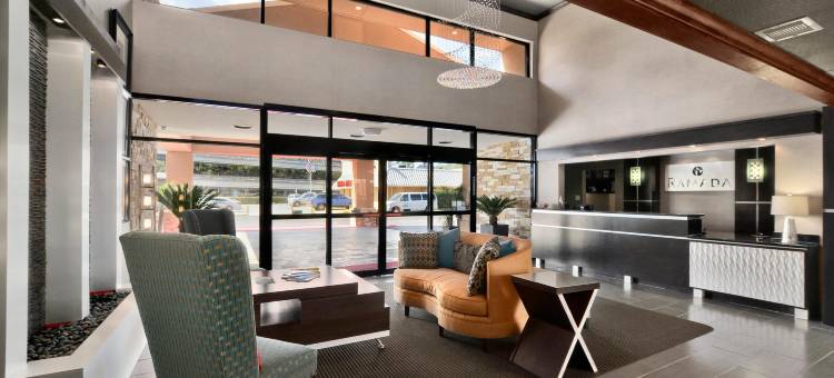 休斯顿洲际机场南华美达酒店(Ramada by Wyndham Houston Intercontinental Airport South)图片