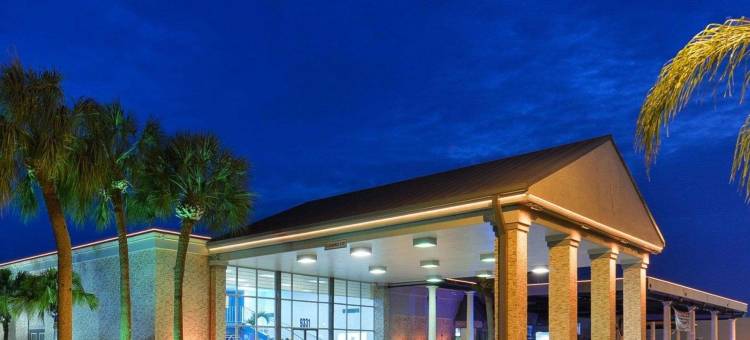 坦帕-布兰登品质酒店及会议中心(Quality Inn and Conference Center Tampa-Brandon)图片