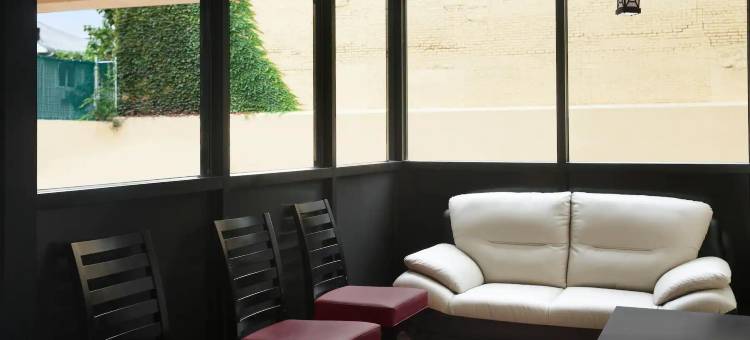 布朗克斯近植物园温德姆速8酒店(Super 8 by Wyndham Bronx Near Botanical Garden)图片